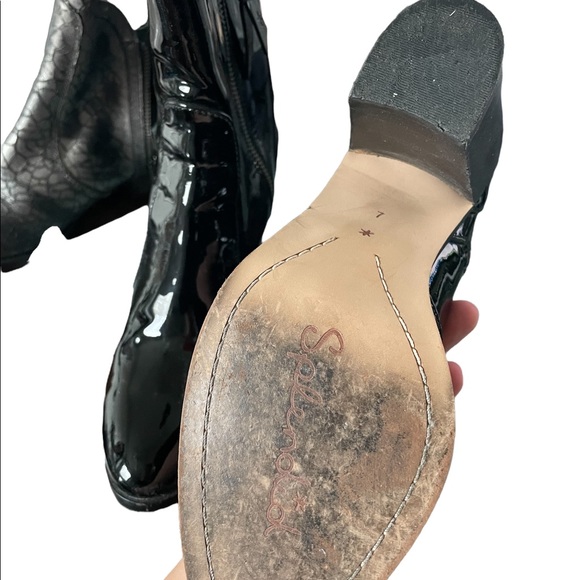 REVOLVE Splendid Roselyn Stacked Heel Sock Boot Black Size 7 - Picture 4 of 5